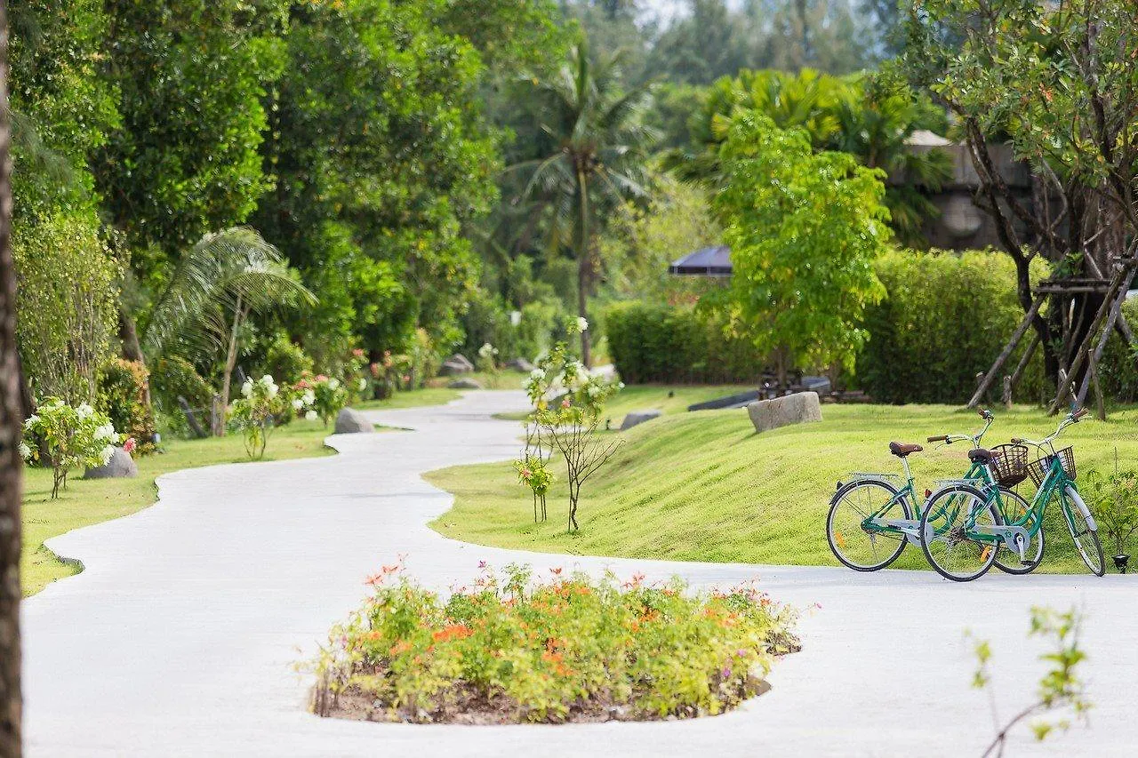 Maikhao Palm Beach Resort - Sha Plus Mai Khao Hotel