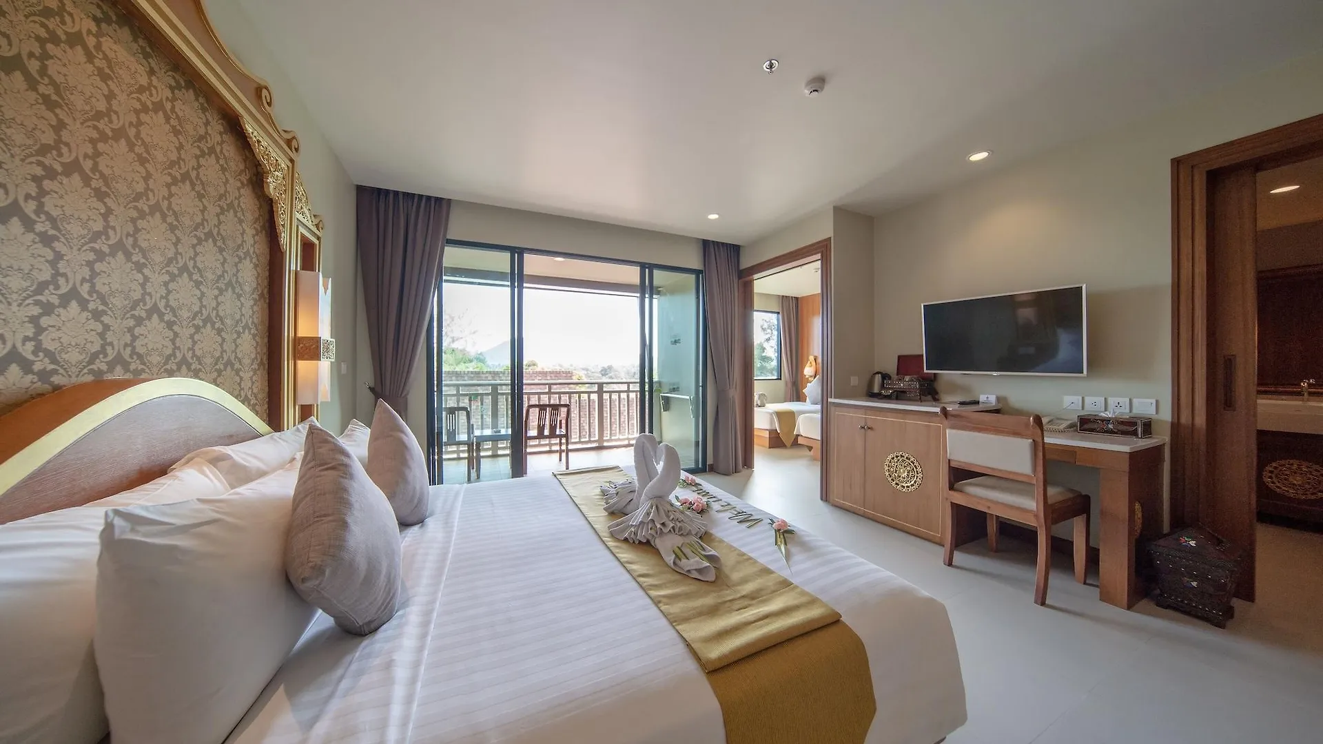 Maikhao Palm Beach Resort - Sha Plus Mai Khao 5*,